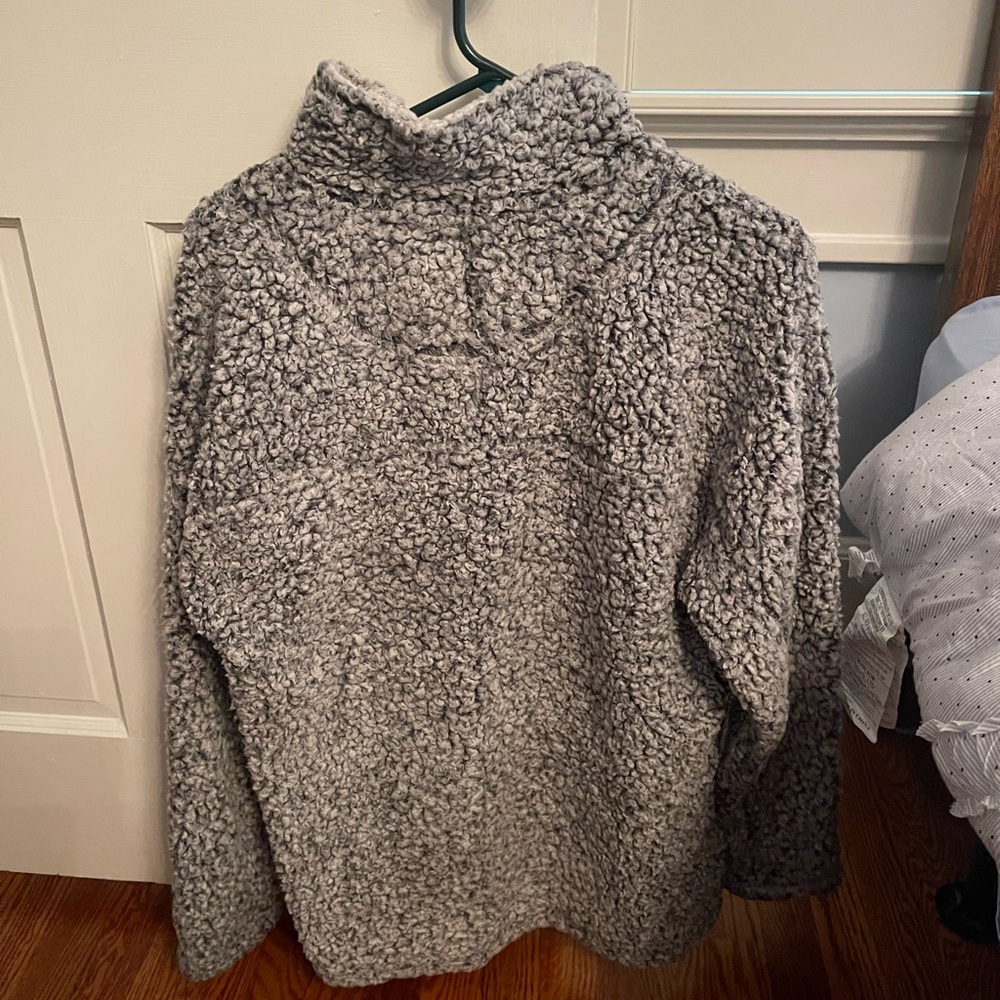 True grit pullover - Picture 2 of 3
